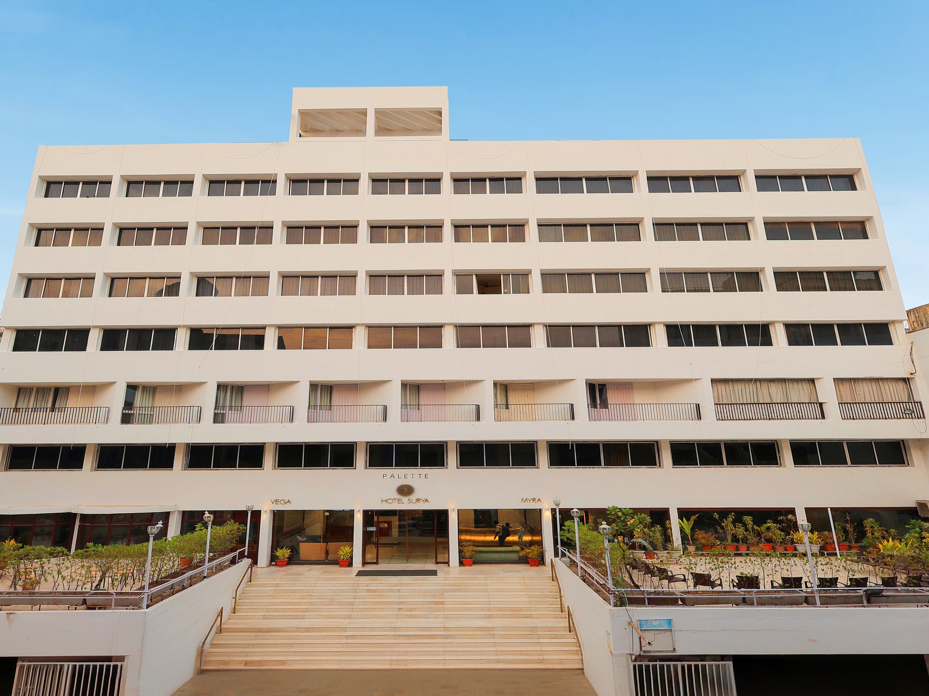 PALETTE HOTEL SURYA VADODARA